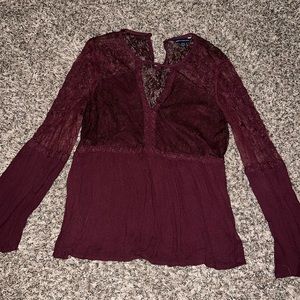 Women’s American Eagle medium long sleeve blouse